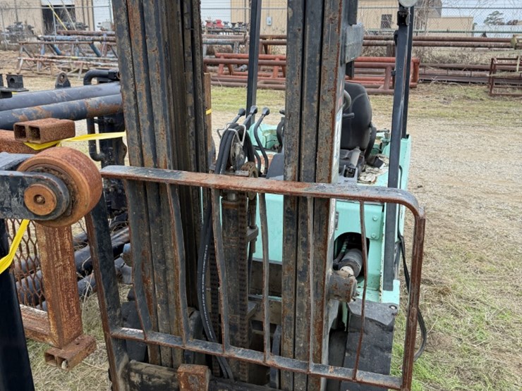 mitsubishi-fg25n-image-3