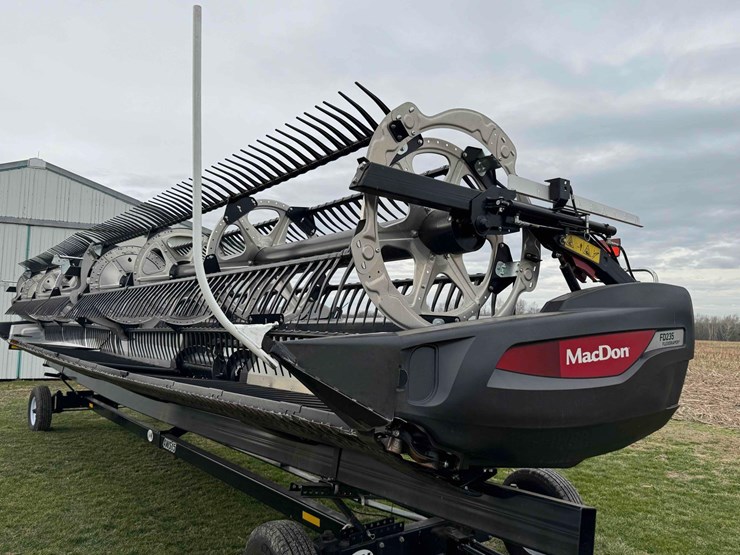 2022-mac-don-fd235-image-35