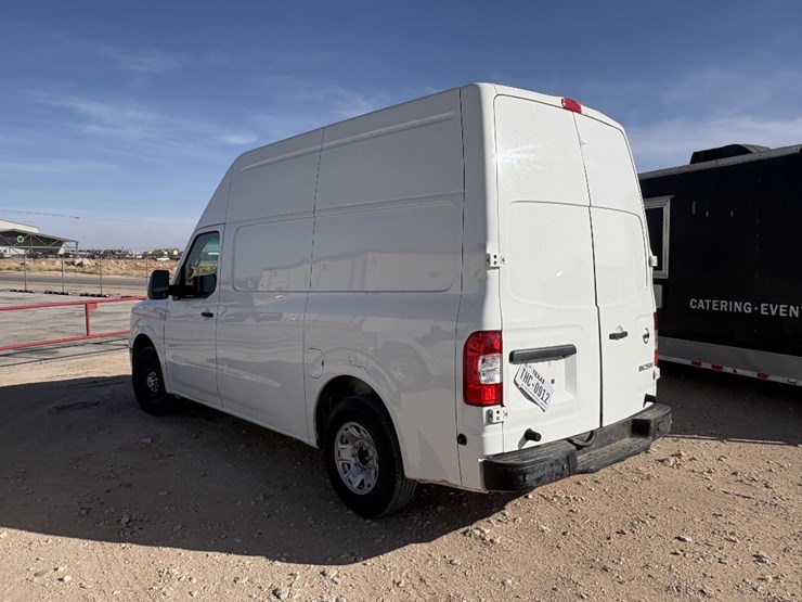 2019-nissan-nv2500-image-5