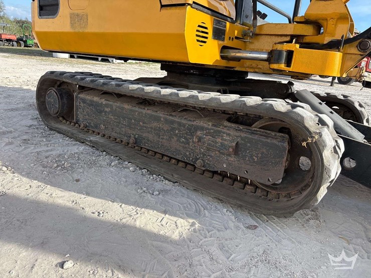 caterpillar-302.5c-image-34