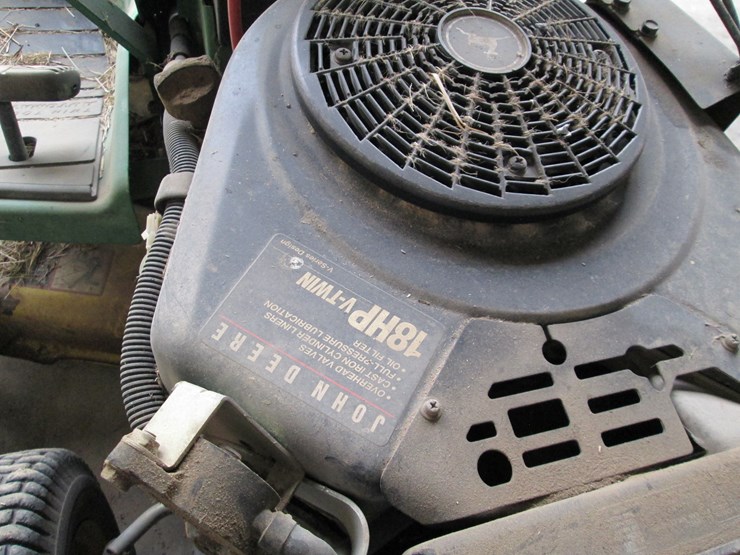 john-deere-gt235-image-17