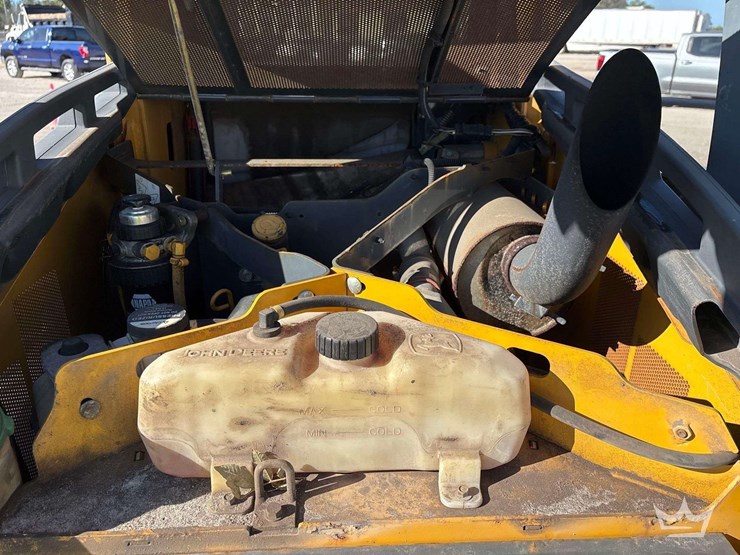 2012-deere-328d-image-16