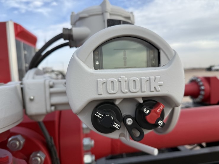 2020-nov-rolligon-big-bore-frac-15k-wp-4-axle-manifold-trailer-image-26