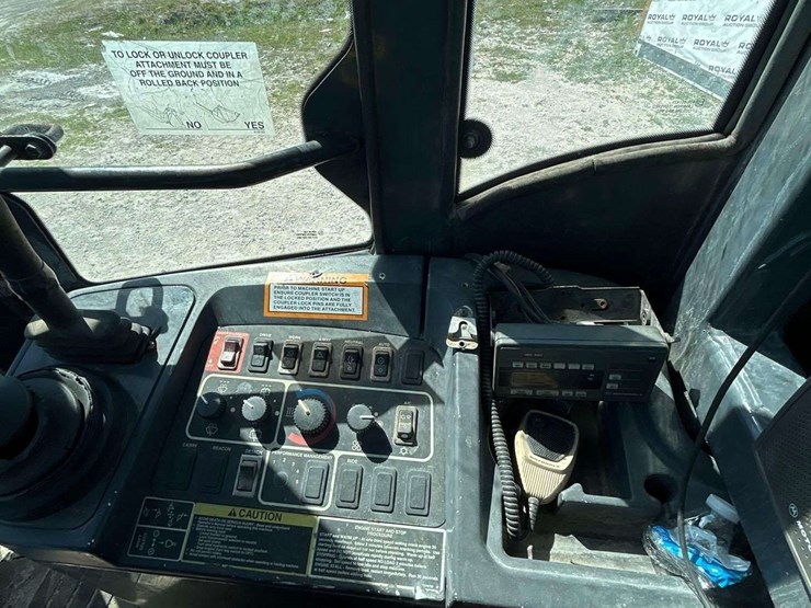 2002-deere-544h-image-48