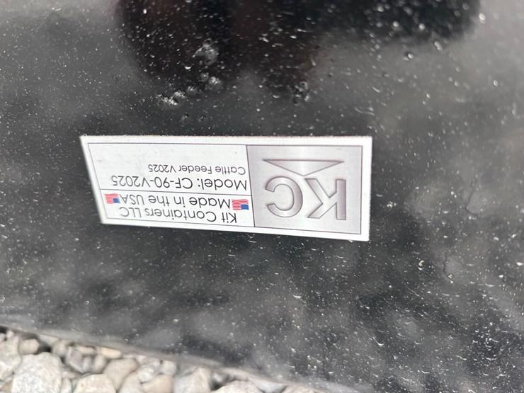 #1017-•-cattle-feeder-v2025-image-4