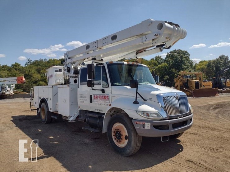 2008-international-durastar-4300-image-45