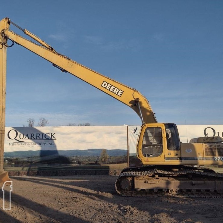 2000 DEERE 270C LC