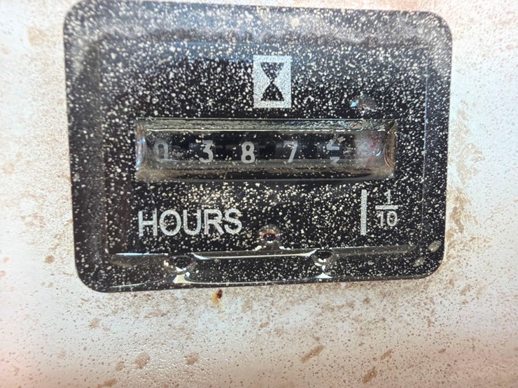 l.b.-white-premier-350-df-portable-heater-image-14