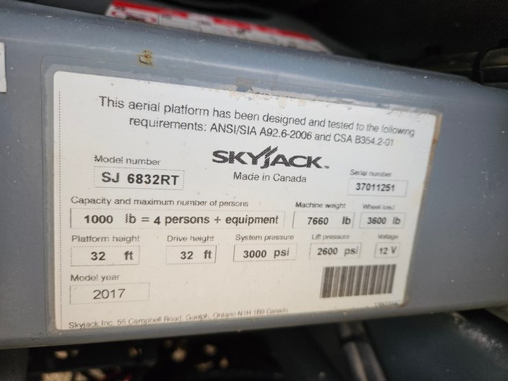 2017-skyjack-sj6832rt-image-43