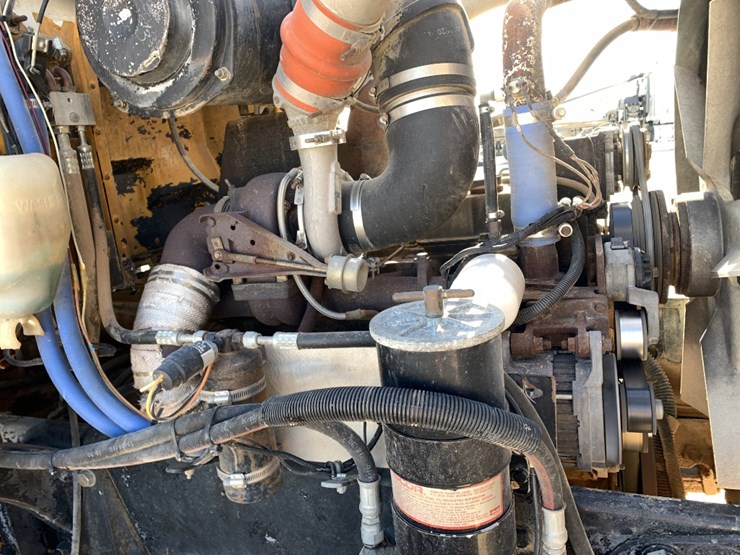 1992-peterbilt-357-image-6