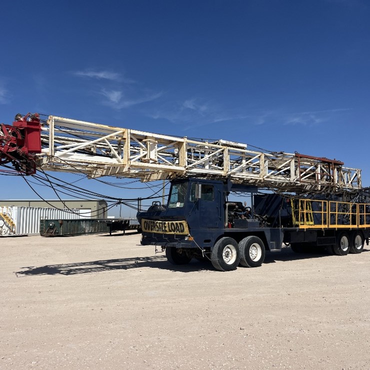 1982 RIG TECH 450 SERIES WELL SERVICE RIG