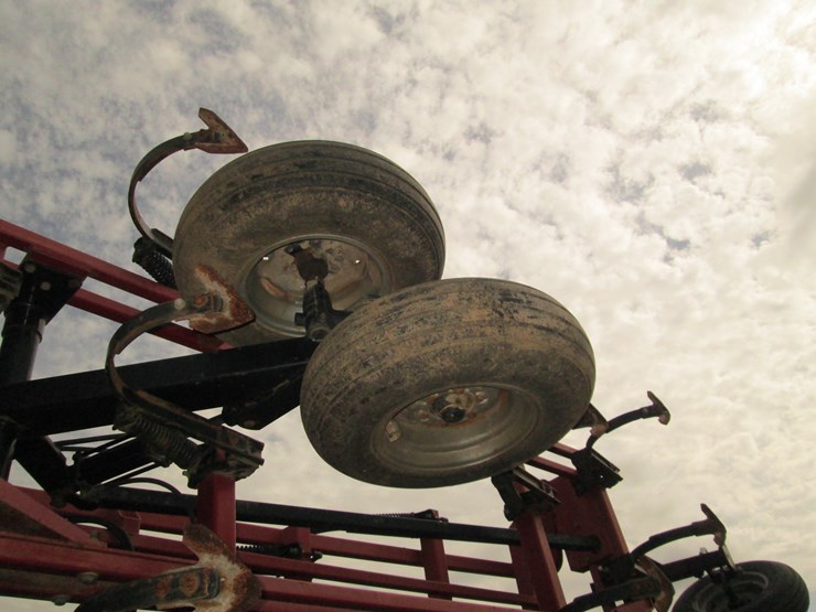 case-ih-200-image-18