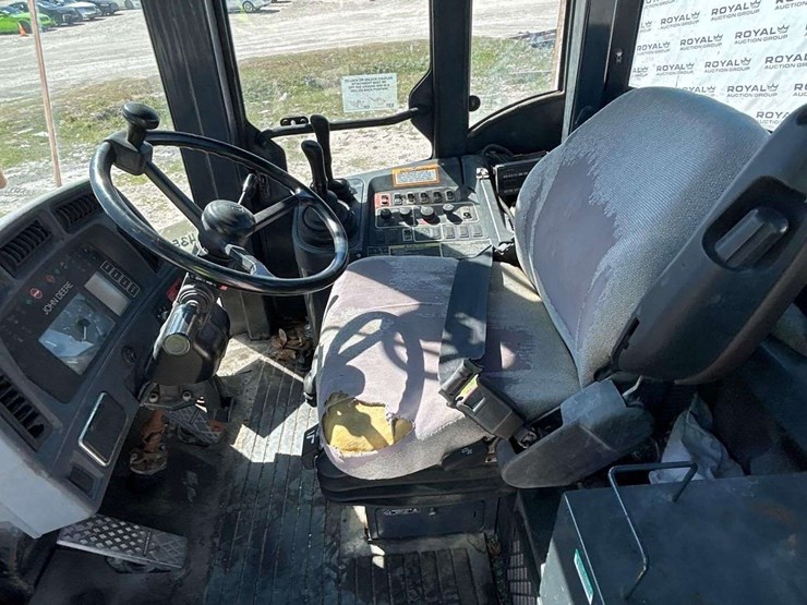 2002-deere-544h-image-39