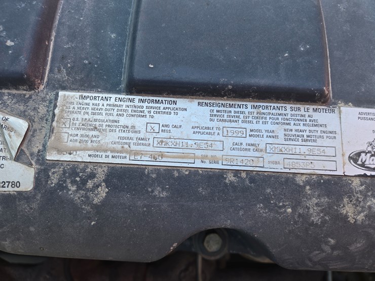 2000-mack-rd688s-image-50