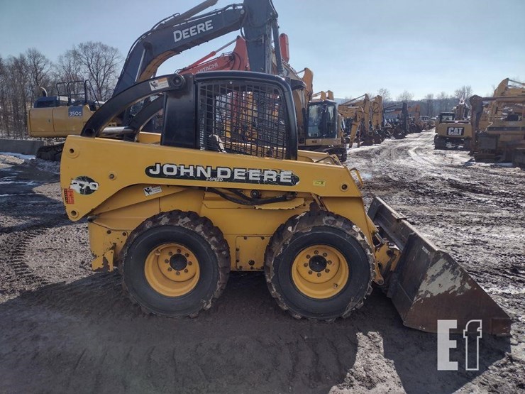 2000-deere-270-image-3