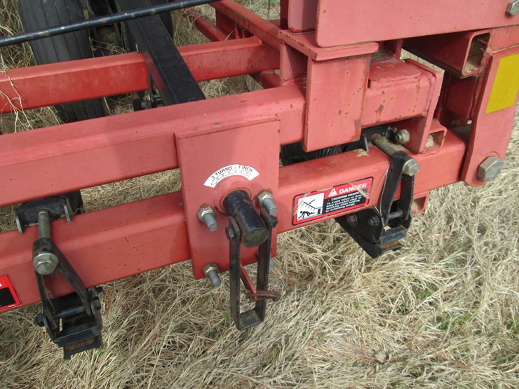 case-ih-200-image-32
