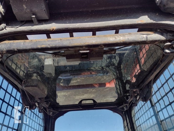 kubota-svl65-2-image-13