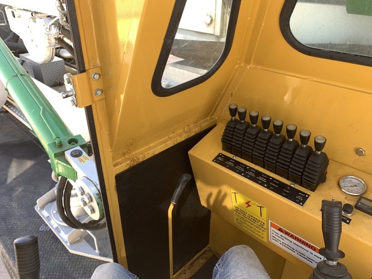 2024-kenworth-t800-image-11