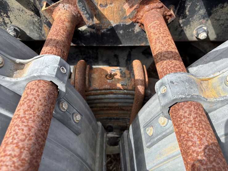 1999-mack-rd600-image-53