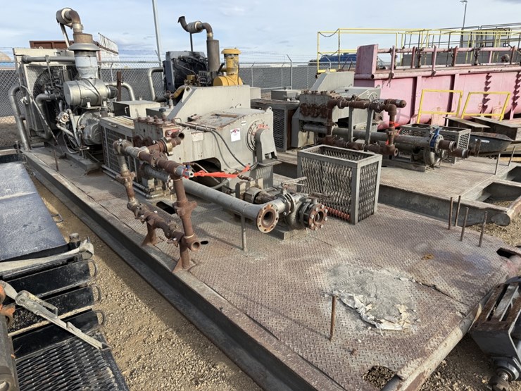 caterpillar-c9-image-1