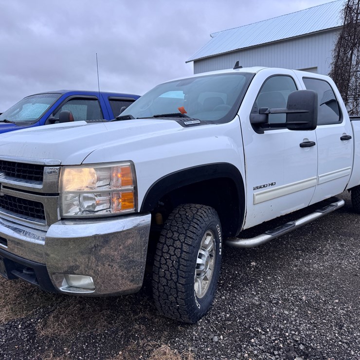 2010 CHEVROLET 2500HD