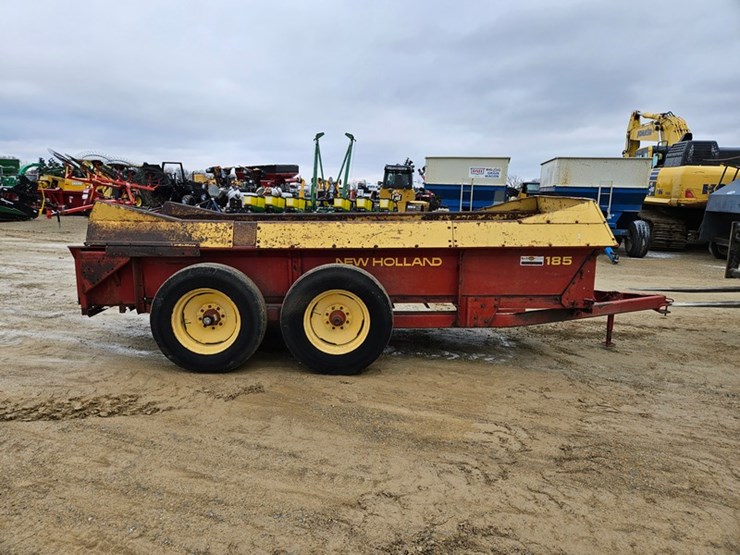 new-holland-185-image-6