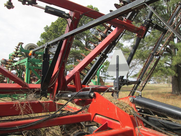 2015-case-ih-2015-image-22