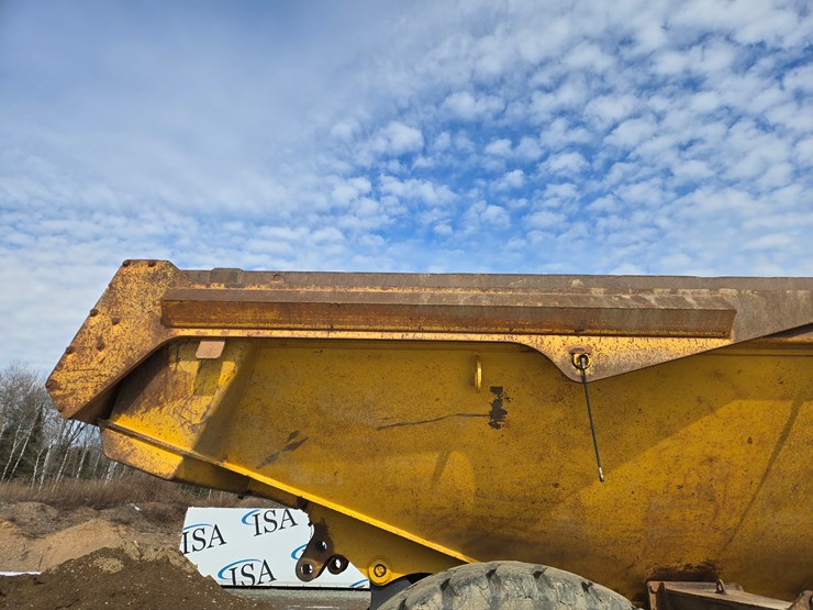 komatsu-hm400-2-image-32