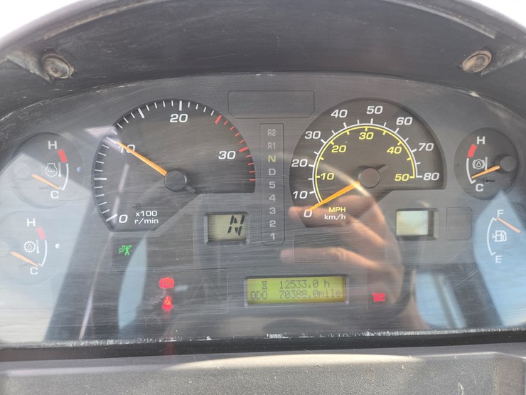 komatsu-hm400-2-image-56