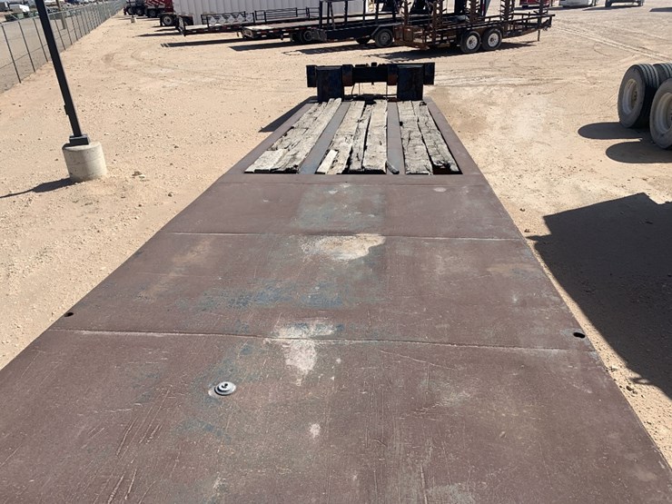 1981-amc-lb-50-3-fg-46-x-8-3-axle-scissorneck-trailer-image-7