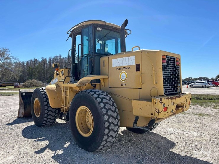 2002-deere-544h-image-4