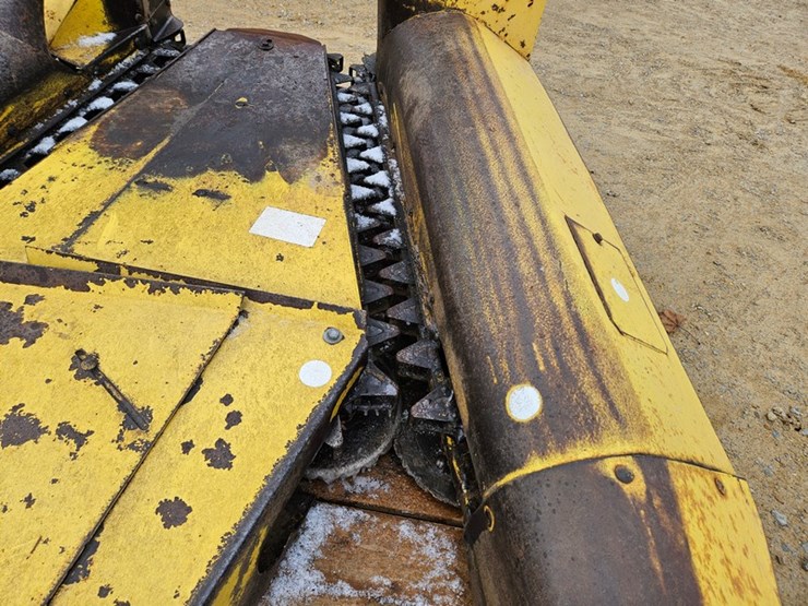 new-holland-30-image-11