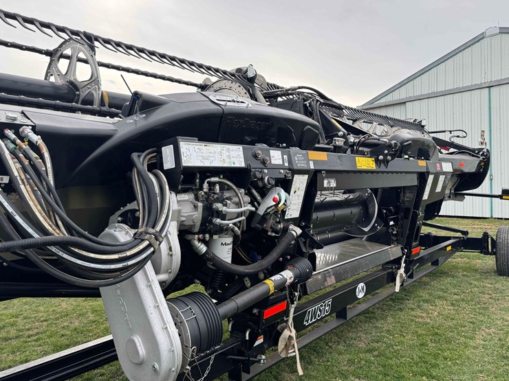 2022-mac-don-fd235-image-8