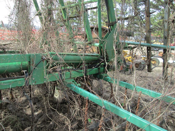 john-deere-38-image-9