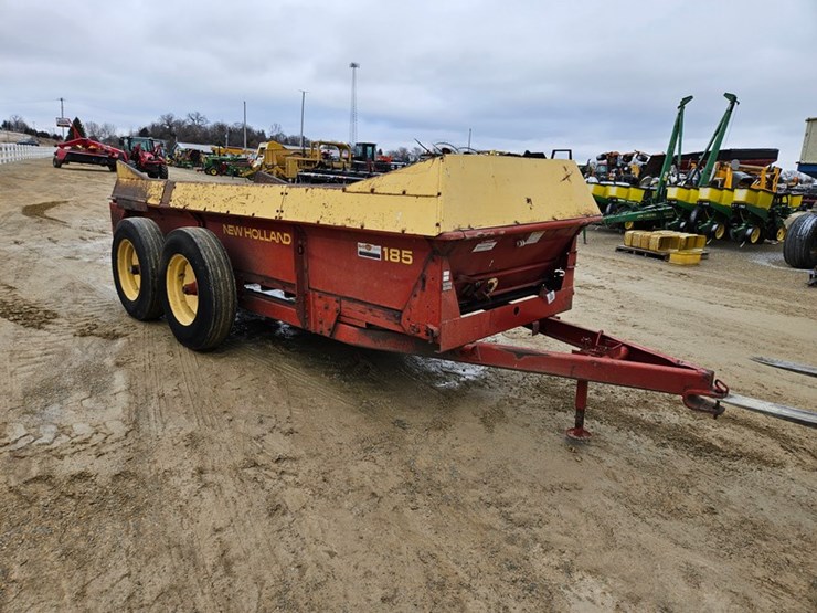 new-holland-185-image-7