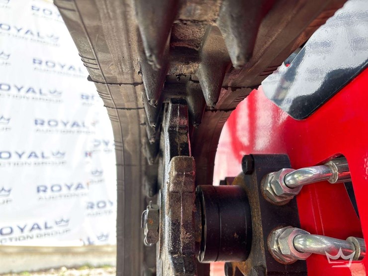 2025-ht360w-mini-walk-behind-track-loader-skid-steer-image-36