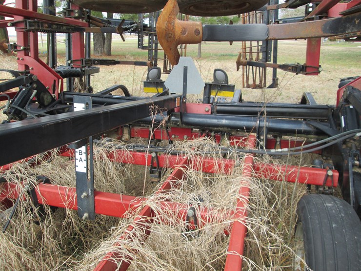 case-ih-200-image-33