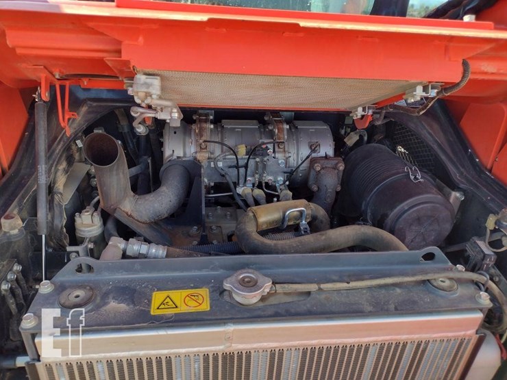 kubota-svl75-2-image-37