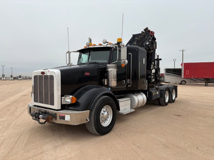 2014-peterbilt-367-image-1