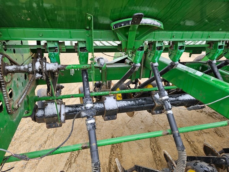 john-deere-15-image-16