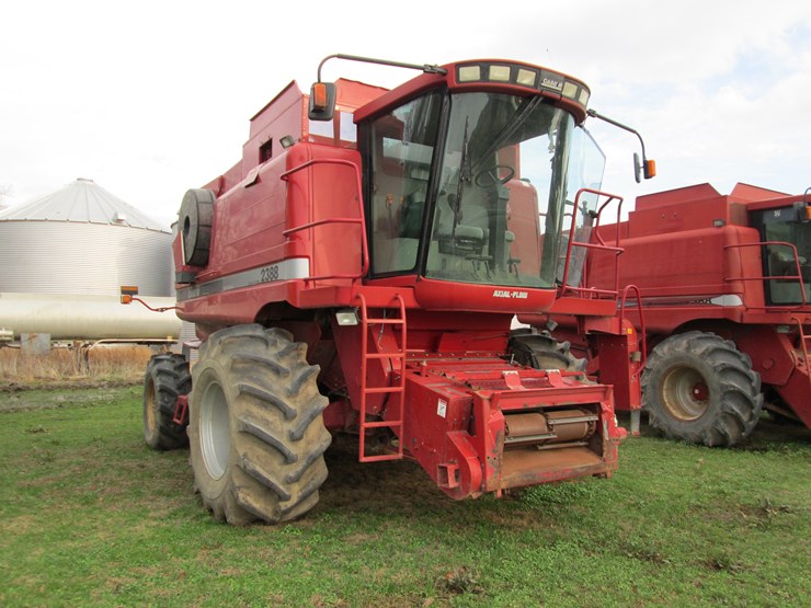 case-ih-2388-image-2