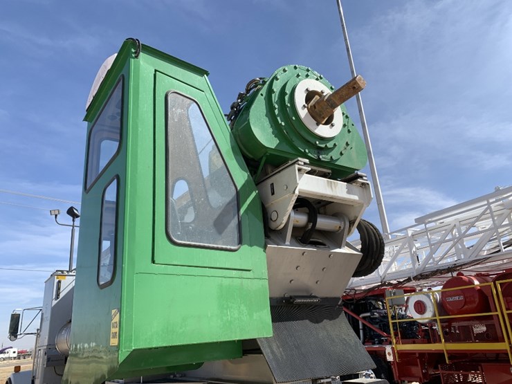 2024-kenworth-t800-image-6