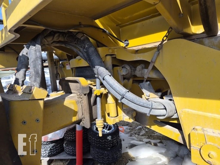 ag-chem-rogator-1254-image-21