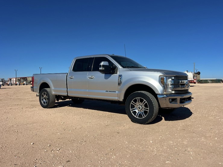 2018-ford-f350-image-1