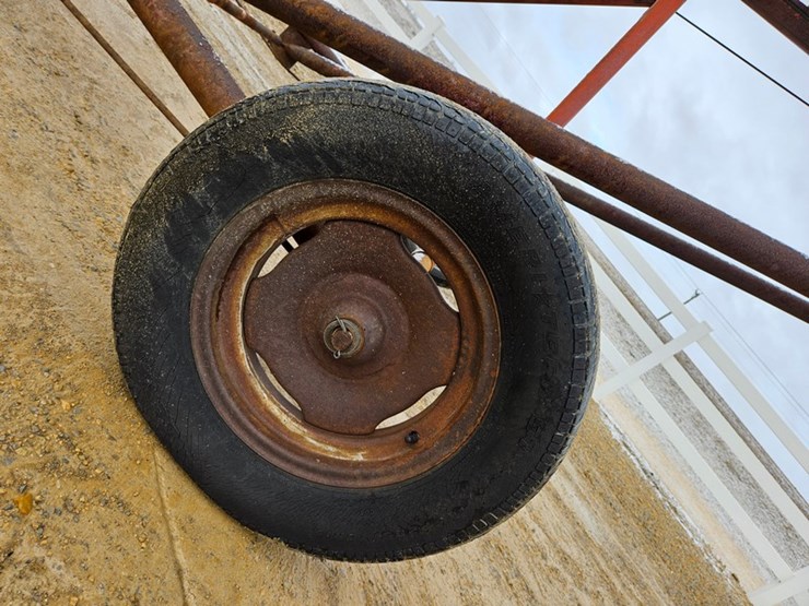 new-holland-131-image-18