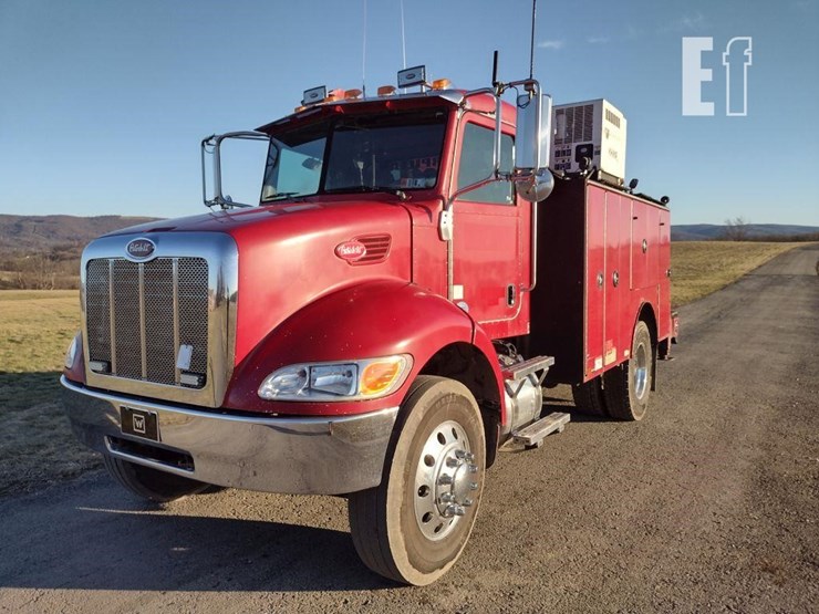 2013-peterbilt-337-image-20