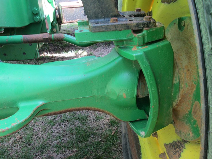 john-deere-8420-image-25