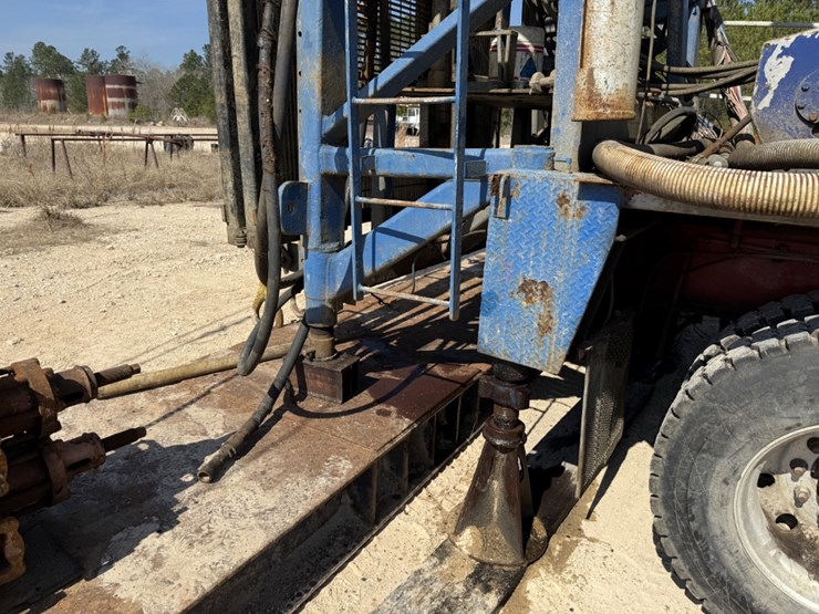 2012-cameron-c500-image-14