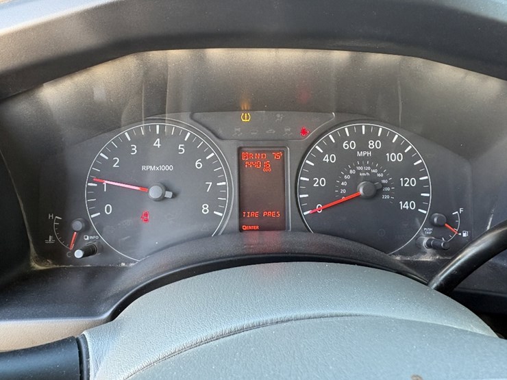 2019-nissan-nv2500-image-8