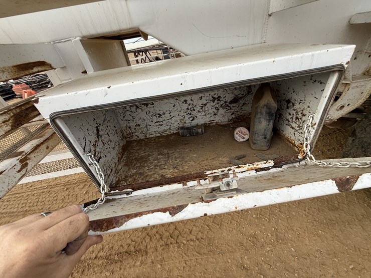 2014-overland-tank-inc-5,460-gal.-2-comp.-t/a-water-transport-trailer-image-11